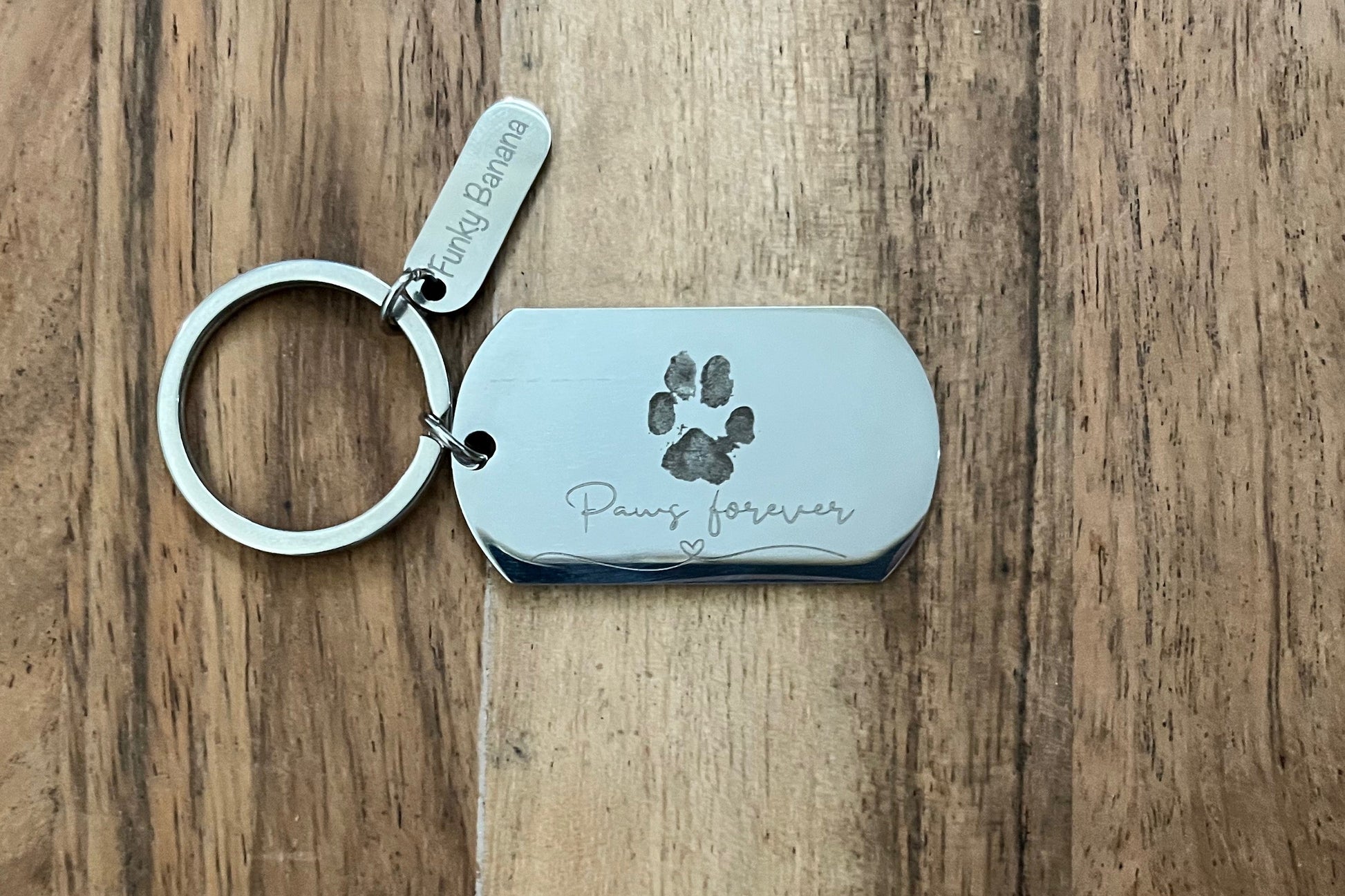 Pet paw print keyring stainless steel